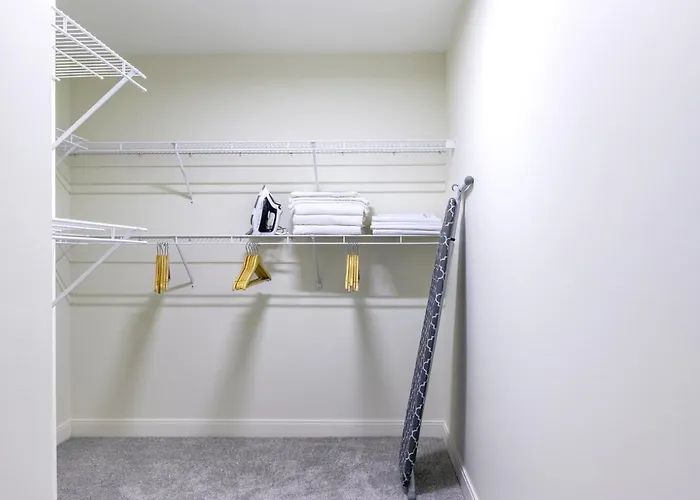 Loop W Pool Gym Nr Theatre District Chi-248 Apartment Chicago