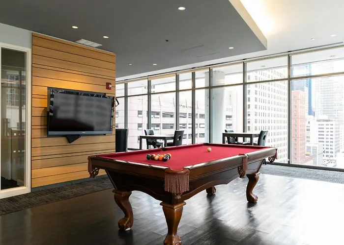 Apartment Loop W Pool Gym Nr Theatre District Chi-248 Chicago